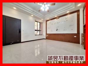 誠昱/近善化高中大面寬車.